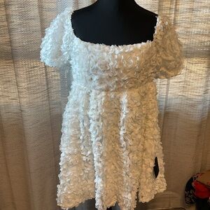 White Floral Textured Dress Lulu NWT
